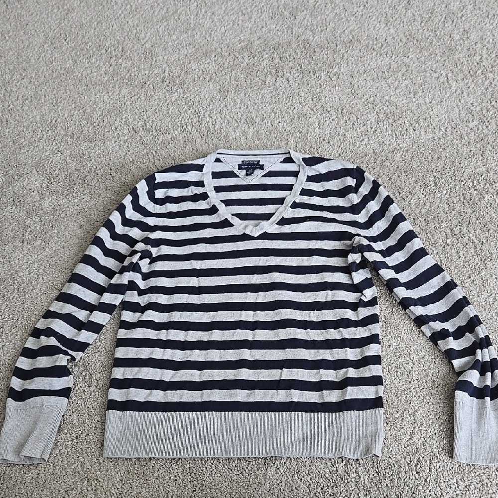 Tommy Hilfiger Black and Gray V-Neck Sweater